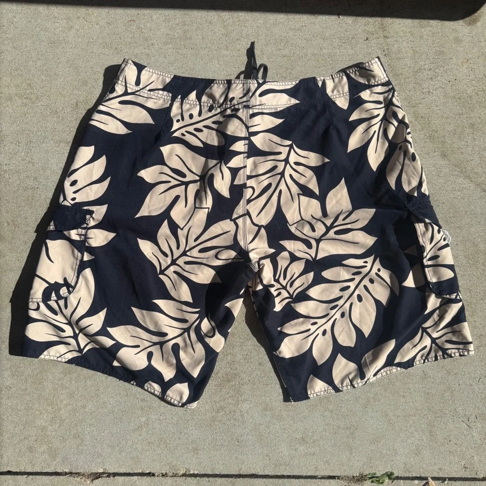 Hawaiian Performance Surfwear Mens Navy lightweight Board Shorts Cargo sz 42